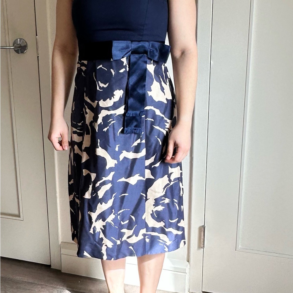 J.Crew Silk Strapless Dress Fit & Flare Navy Floral Bow Preppy Semi Formal 2 - Picture 2 of 10